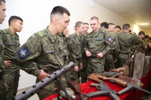 Выставка в Военном учебном центре Астраханского государственного университета